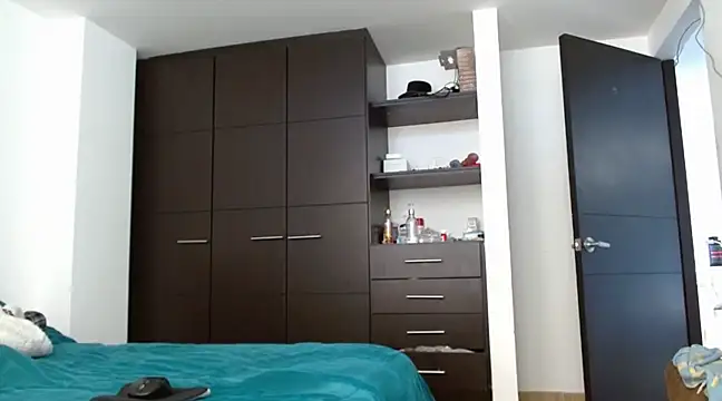 chicafitcaliente online show from March 2025 04:51:01 PM