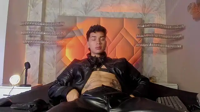AndyPalmer  online show from February 2025 01:27:01 PM