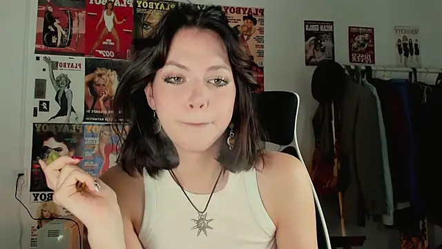 Snapshot of Niky__Jess chatting on October 2025 06:23:02 AM Niky Jess online show from October 2025 06:23:02 AM