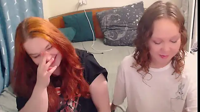 Snapshot of HaleyRoute chatting on October 2025 03:44:02 PM HaleyRoute online show from October 2025 03:44:02 PM