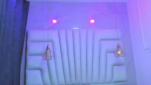 AngelaaCute  online show from March 2026 07:04:02 PM