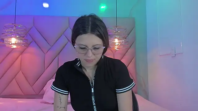 AngelaaCute  online show from June 2026 11:54:02 AM