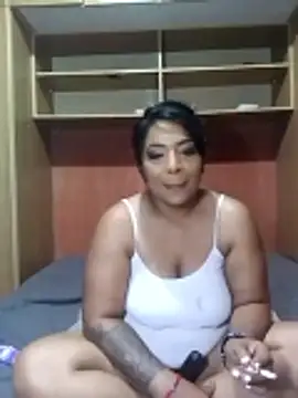 indianstormxo  online show from January 2026 03:18:02 PM