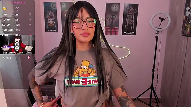 Sweet-bunny1 online show from May 2026 07:33:02 PM