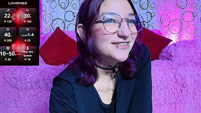 Snapshot of SukiFuyu_ chatting on November 2025 12:22:01 AM SukiFuyu online show from November 2025 12:22:01 AM