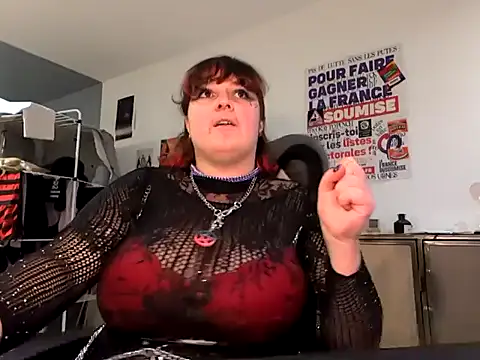 LadyRochester online show from November 2025 12:44:01 AM