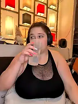 LadyRochester online show from April 2026 08:55:02 PM