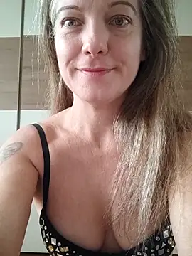 Snapshot of Dark_Angel_22 chatting on September 2025 07:03:02 AM Dark Angel 22 online show from September 2025 07:03:02 AM