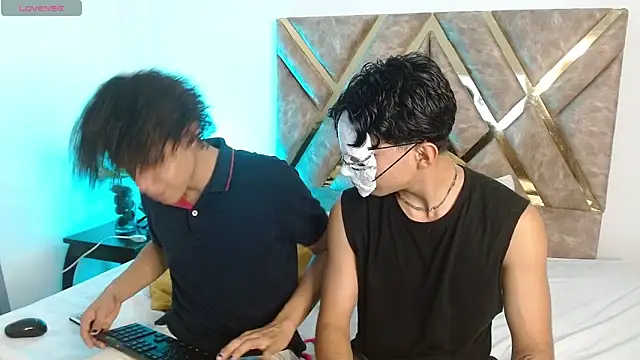 nickolas moon online show from March 2025 01:28:01 AM