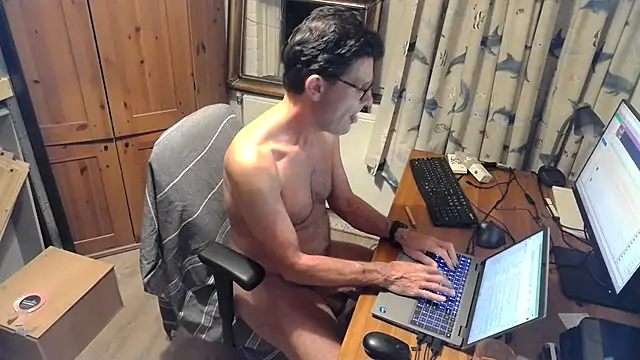 Snapshot of RolfS chatting on July 2026 10:17:01 PM RolfS online show from July 2026 10:17:01 PM