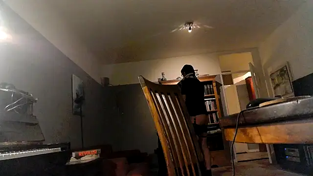 Snapshot of RolfS chatting on November 2025 02:45:02 AM RolfS online show from November 2025 02:45:02 AM