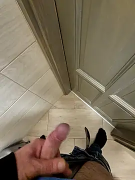 kisbiro77777 online show from November 2025 07:56:01 AM