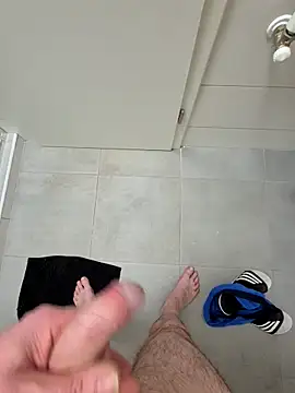 kisbiro77777 online show from March 2026 07:54:01 PM