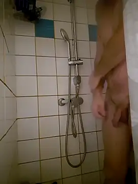 kisbiro77777 online show from February 2026 06:48:01 PM