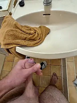 kisbiro77777 online show from October 2025 10:58:02 AM