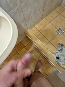 kisbiro77777 online show from October 2025 05:46:02 PM