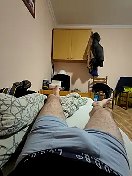 kisbiro77777 online show from November 2025 07:28:02 PM