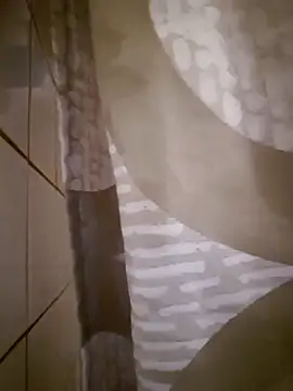 kisbiro77777 online show from February 2026 06:39:01 PM