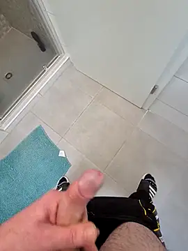 kisbiro77777 online show from March 2026 04:02:02 PM