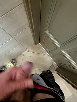 kisbiro77777 online show from April 2026 01:15:02 PM