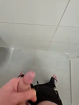 kisbiro77777 online show from February 2026 10:10:02 PM