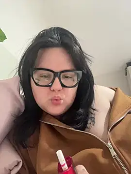 SharonSharpblade online show from January 2025 03:40:01 PM