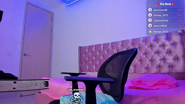 Snapshot of _diegsz_ chatting on February 2025 01:30:02 AM diegsz online show from February 2025 01:30:02 AM