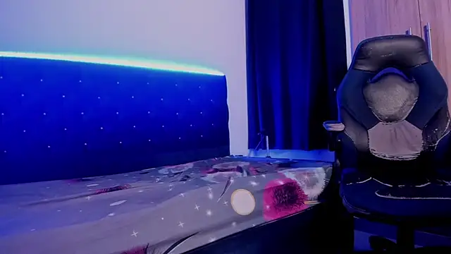 Snapshot of _diegsz_ chatting on April 2026 03:19:01 PM diegsz online show from April 2026 03:19:01 PM