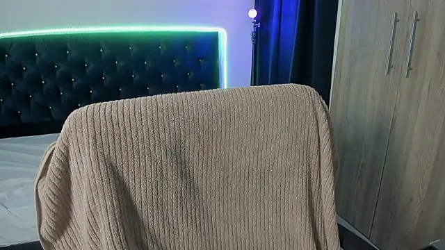 Snapshot of _diegsz_ chatting on April 2026 12:17:02 PM diegsz online show from April 2026 12:17:02 PM