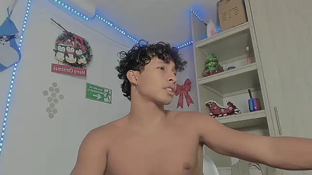 Snapshot of _diegsz_ chatting on January 2025 10:27:02 AM diegsz online show from January 2025 10:27:02 AM