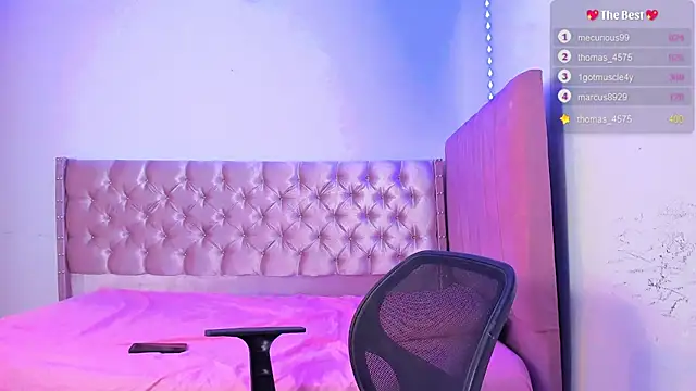 Snapshot of _diegsz_ chatting on February 2025 11:48:02 PM diegsz online show from February 2025 11:48:02 PM