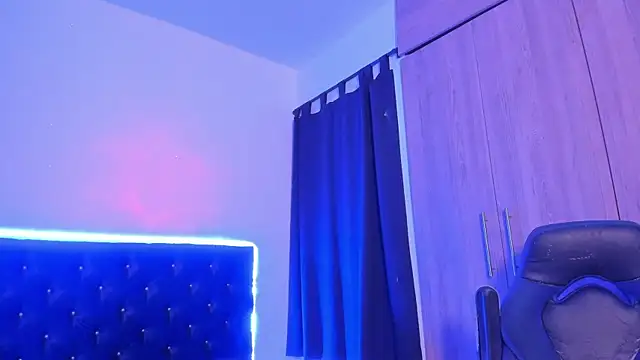 Snapshot of _diegsz_ chatting on March 2026 12:14:01 PM diegsz online show from March 2026 12:14:01 PM