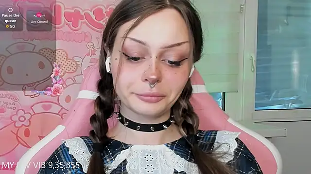 shy melony online show from March 2026 01:15:02 PM