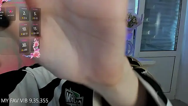 shy melony online show from April 2026 03:05:01 PM