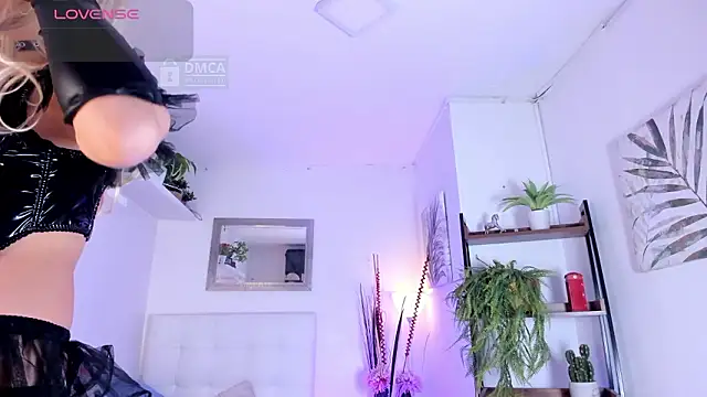 Palmer-Foster online show from February 2026 09:04:01 PM