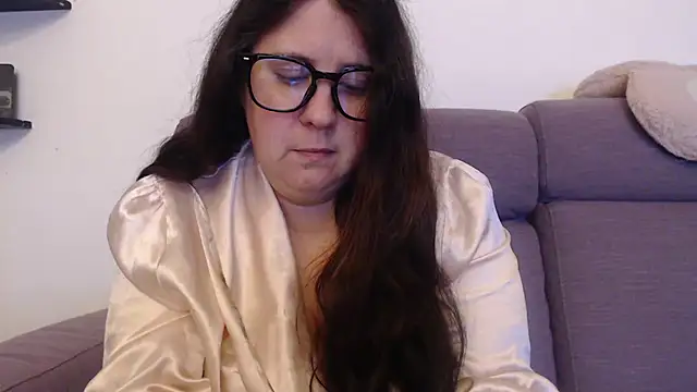 valerysexy online show from May 2026 09:01:02 PM