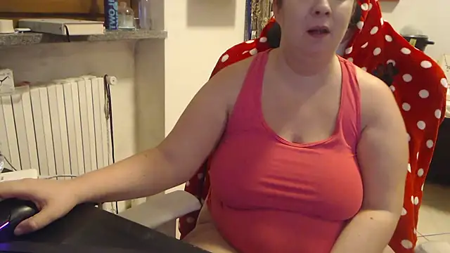 Snapshot of valerysexy chatting on November 2025 10:48:01 PM valerysexy online show from November 2025 10:48:01 PM