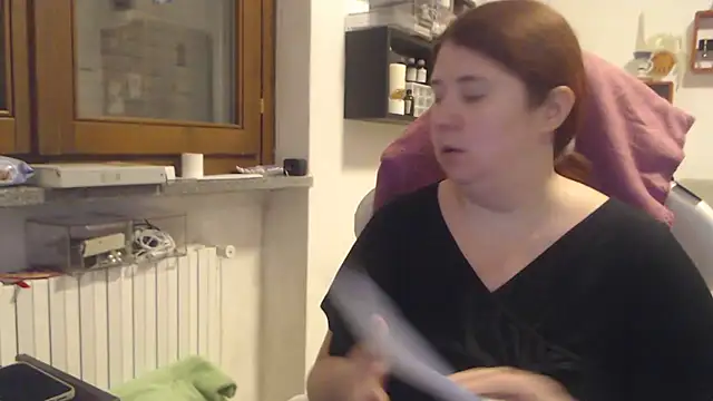 Snapshot of valerysexy chatting on September 2025 09:43:01 PM valerysexy online show from September 2025 09:43:01 PM