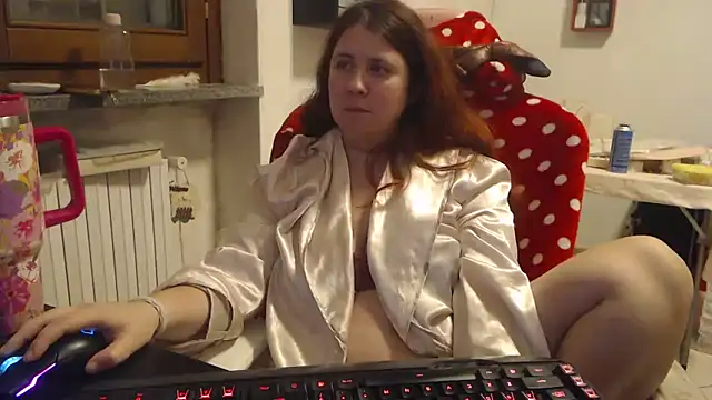 Snapshot of valerysexy chatting on November 2025 09:31:01 PM valerysexy online show from November 2025 09:31:01 PM