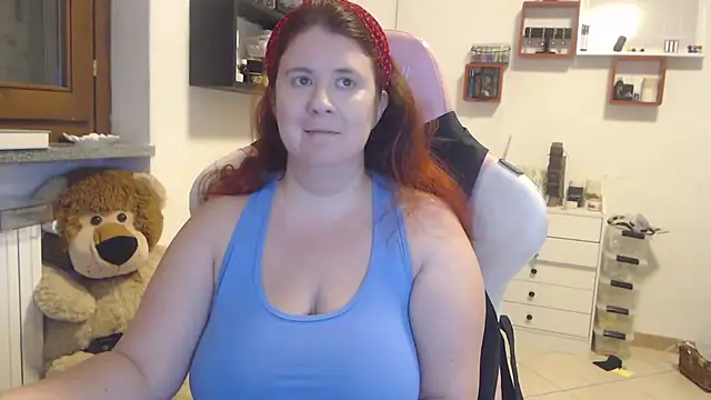 Snapshot of valerysexy chatting on September 2025 07:03:01 PM valerysexy online show from September 2025 07:03:01 PM