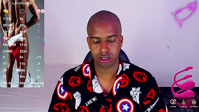 mrjhon26 online show from December 2025 01:28:02 AM