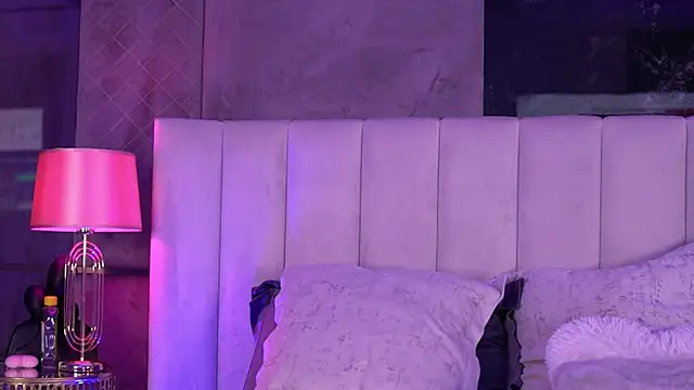 RaisaKali online show from November 2025 04:55:01 PM