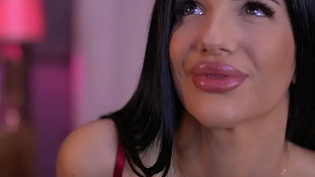 RaisaKali online show from December 2025 04:56:01 PM