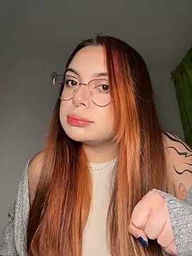 NatyOlson online show from November 2025 02:55:02 AM