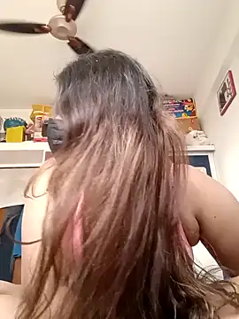 Snapshot of Hotmilfxox chatting on December 2024 08:50:01 AM Hotmilfxox online show from December 2024 08:50:01 AM