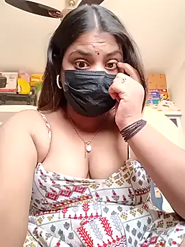 Snapshot of Hotmilfxox chatting on January 2025 09:46:01 AM Hotmilfxox online show from January 2025 09:46:01 AM