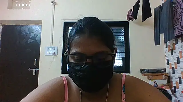 Hotmilfxox online show from June 2026 08:36:02 AM