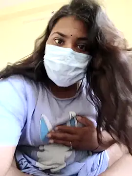 Snapshot of Hotmilfxox chatting on April 2026 05:31:01 AM Hotmilfxox online show from April 2026 05:31:01 AM