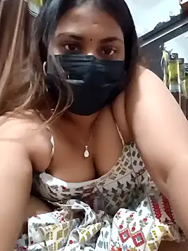 Snapshot of Hotmilfxox chatting on January 2025 02:36:02 PM Hotmilfxox online show from January 2025 02:36:02 PM