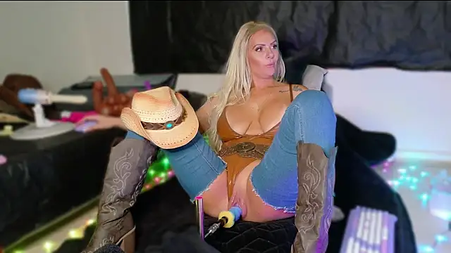 Luscious angell online show from April 2026 10:23:01 AM